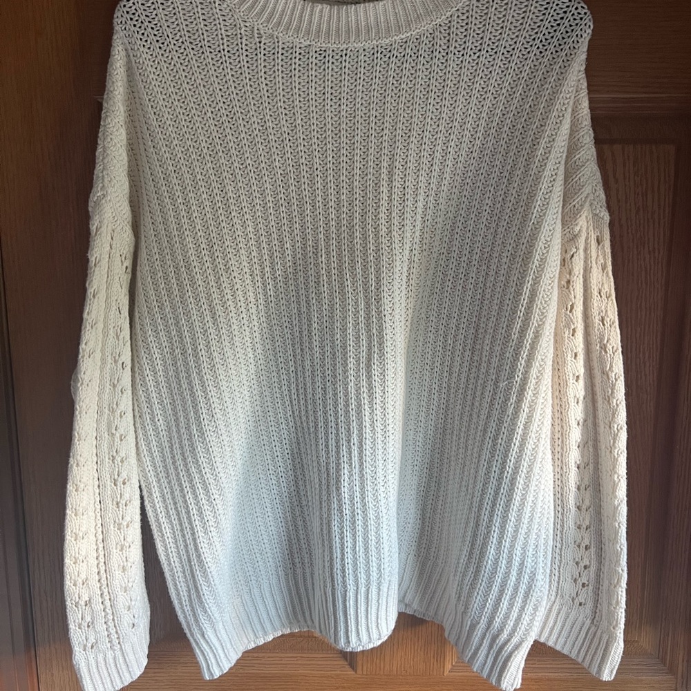 American Eagle sweater size Small